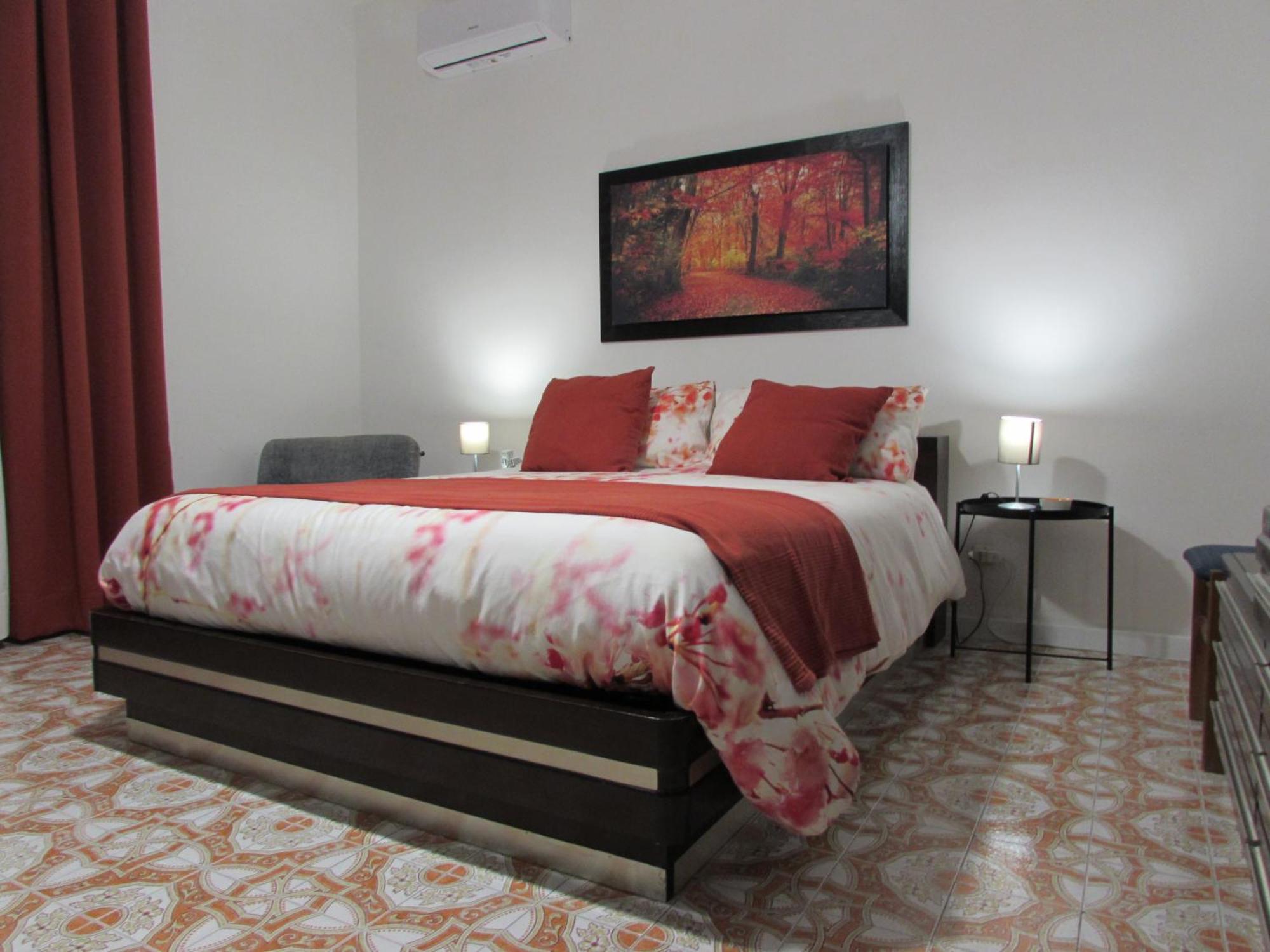 Etna Sicilian House Apartment Лингуаглоса Екстериор снимка
